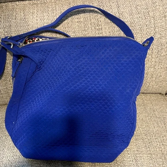 Vera Bradley Royal Blue Quilted Shoulder Bag - Picture 6 of 7